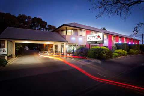 Central Deborah Motel - Local Tourism 0