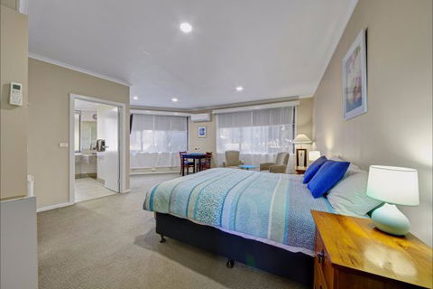 Central Deborah Motel - Local Tourism 1