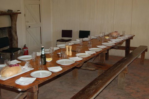 Chowilla Station Shearer's Quarters Accommodation - Accommodation Australia 2