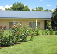 Cottonwoods Accommodation - Local Tourism