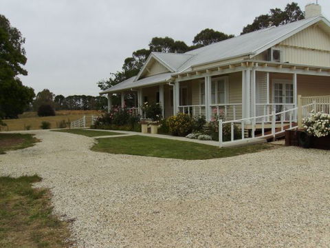 Daisyburn Homestead - Accommodation Australia 2