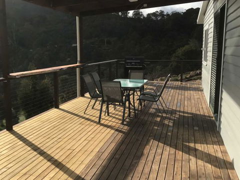 Derby Digs Cottage - Local Tourism 8