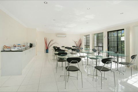 EconoLodge Waterford - Accommodation Australia 5
