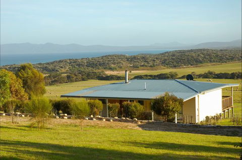 Emita Cottage - Australia Shopping 0