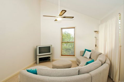 Fairlight House - Accommodation Australia 4