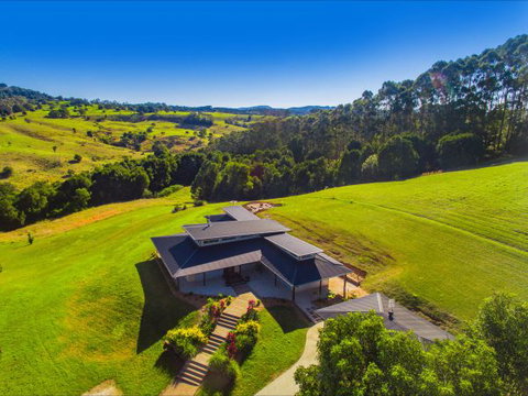 Hinterland Harmony - Local Tourism 8