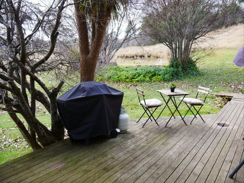 La Perrie Chalet Bed And Breakfast - Accommodation Australia 9