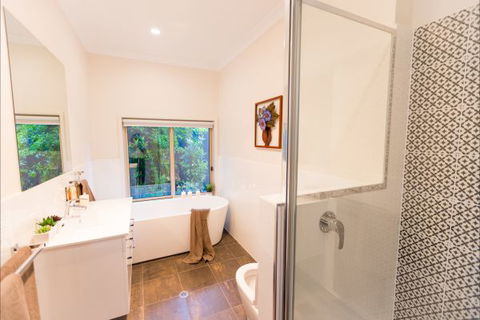 La Flotte - Accommodation Australia 6