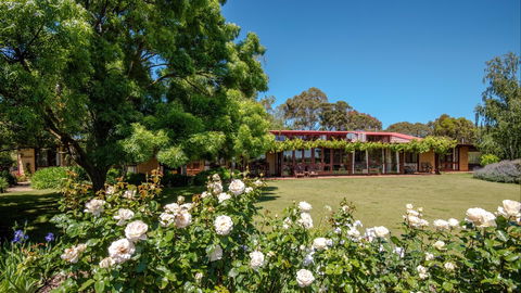 Mulberry Lodge Country Retreat - Local Tourism 0