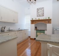 The Provincial Bed  Breakfast - Local Tourism