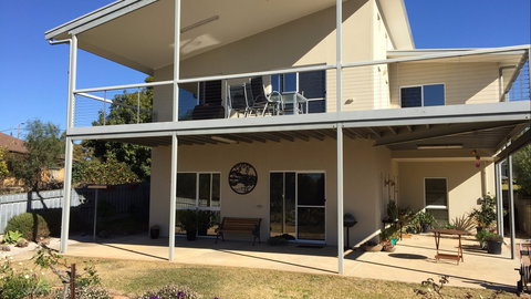 Lyreen's Apartment Bed And Breakfast - Accommodation Australia 0