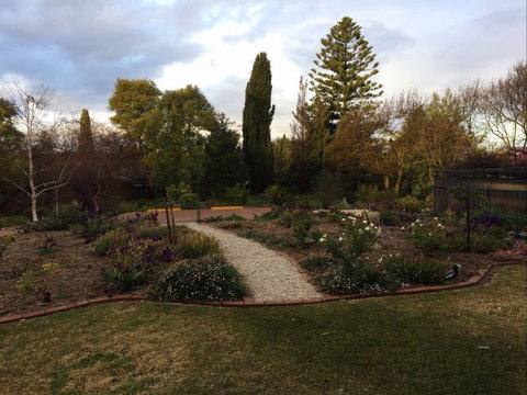 Lyreen's Apartment Bed And Breakfast - Accommodation Australia 9