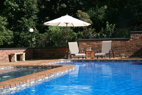 Mt Tamborine Motel - Local Tourism 4