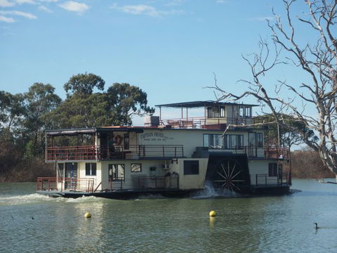 Murray Bridge Marina Camping And Caravan Park - Accommodation Australia 2