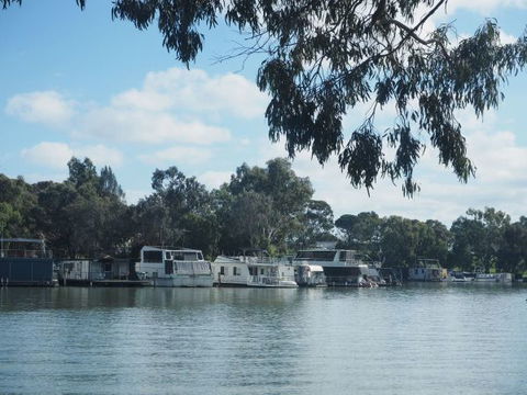 Murray Bridge Marina Camping And Caravan Park - Accommodation Australia 7