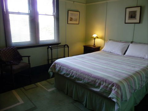 Prater's Cottage - Local Tourism 1