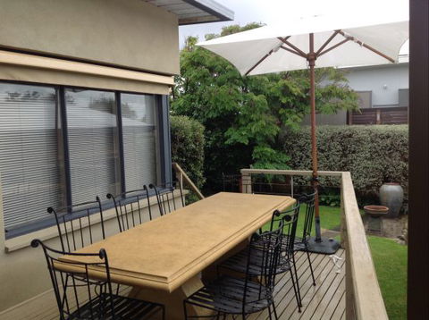 Queen Bee - Local Tourism 7