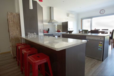 RED FIN Part Of BLUE FIN HOLIDAY HOMES - Accommodation Australia 2