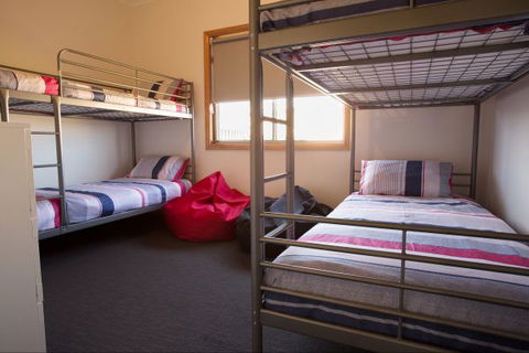 RED FIN Part Of BLUE FIN HOLIDAY HOMES - Accommodation Australia 5