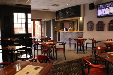 Royal Hotel Ryde - Accommodation Australia 1