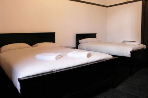 Royal Hotel Ryde - Accommodation Australia 4