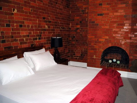 Sublime Spa Apartments On Murphy - Local Tourism 3