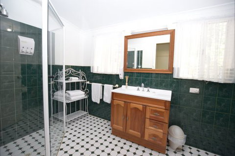 The Provincial Bed & Breakfast - Accommodation Australia 4