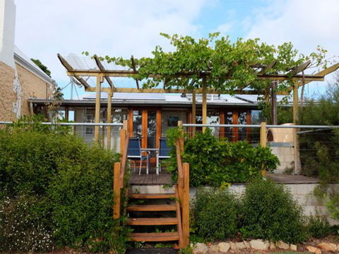 The Old Drik Drik Schoolhouse Retreat - Local Tourism 1