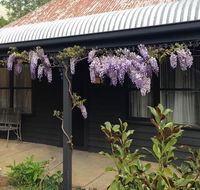 The Gold House - Accommodation Australia