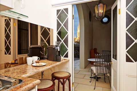 The Suites, Villa Belgravia - Local Tourism 7
