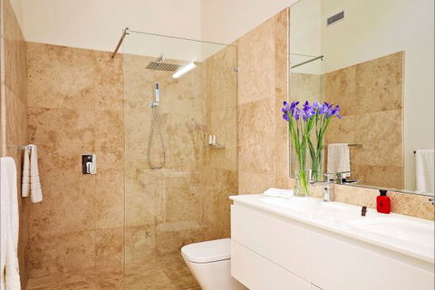The Suites, Villa Belgravia - Local Tourism 8