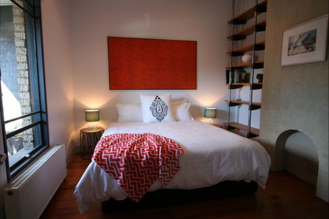 Two Five Zero / Richmond - Local Tourism 2