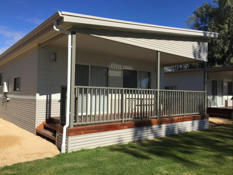 Waikerie Holiday Park - Australia Shopping 0