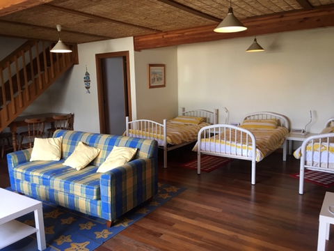 1/3 Strangways - Accommodation Australia 6