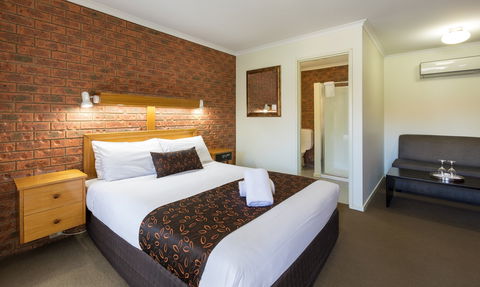 Advance Motel - Local Tourism 3