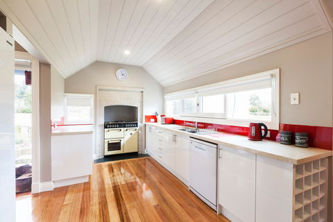 Amaroo Farm - Local Tourism 6