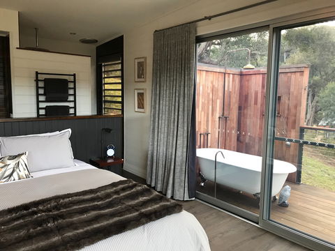 Amaroo Valley Springs - Local Tourism 4