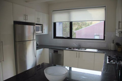 Angala Apartment - Bed n Breakfasts 5