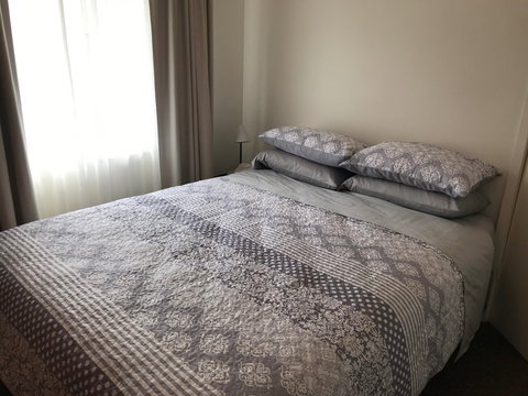 Annie's Hideaway - Australia Shopping 4