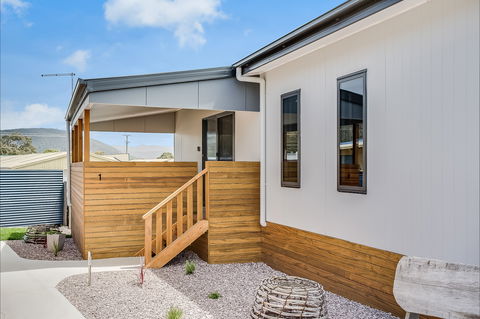 Apartments On Fraser Bicheno - Bed n Breakfasts 4