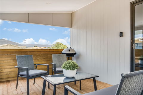 Apartments On Fraser Bicheno - Bed n Breakfasts 5