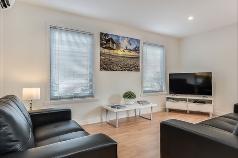 Apartments On Fraser Bicheno - Bed n Breakfasts 6