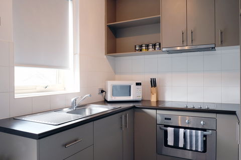 Apartments Of South Yarra - Local Tourism 3