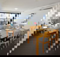 Apartments G60 Gladstone managed by Metro Hotels - Accommodation Australia