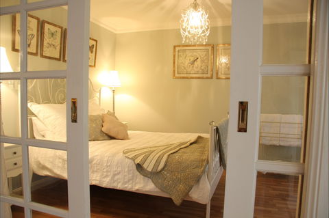 Azalea Cedar-Rose Villa - Local Tourism 3