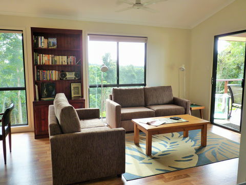 Bellthorpe Stays - Nature's Retreat - Local Tourism 8