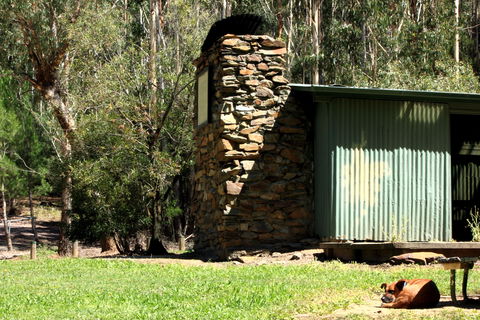 Blue Range Hut - Accommodation Australia 2
