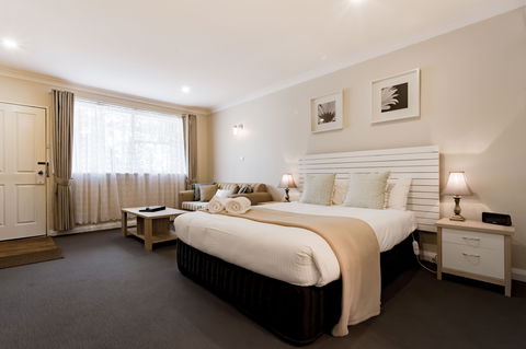 Bundanoon Country Inn Motel - Local Tourism 6