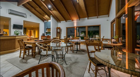 Chimes Spa Retreat - Local Tourism 2