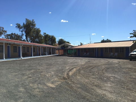 Coonamble Motel - Local Tourism 6